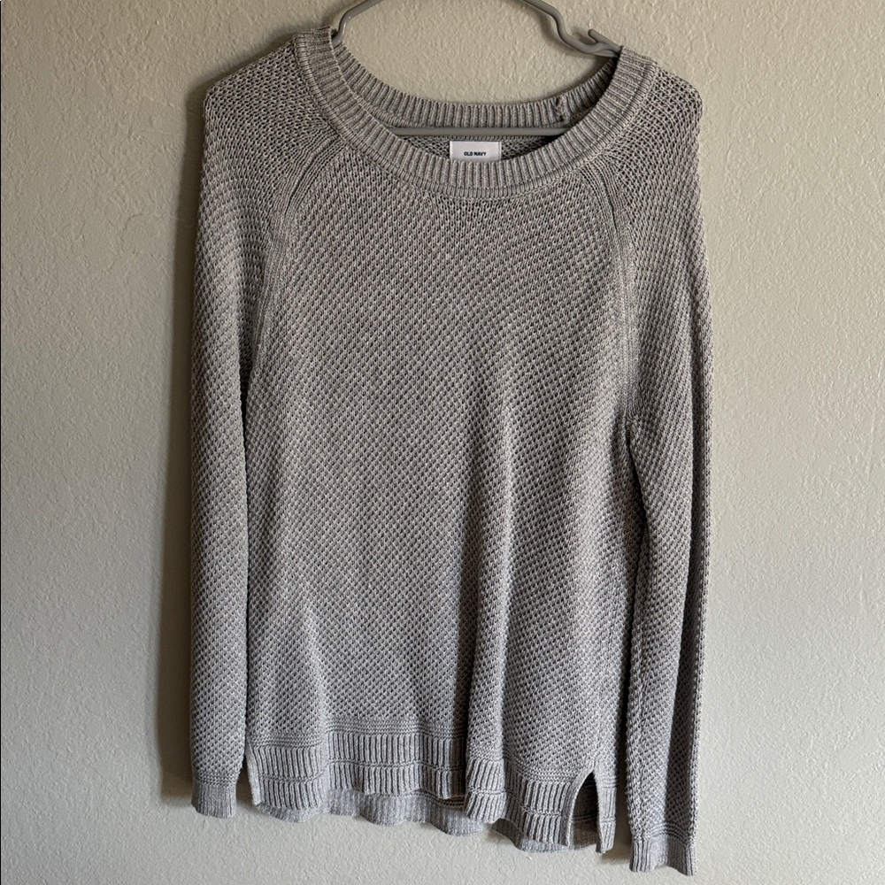 Old Navy Heather Gray Crew Neck Sweater